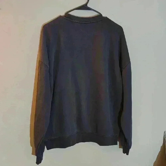 KISS Graphic Black Sweater, size large, black - Picture 3 of 4